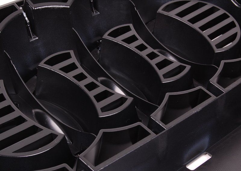 NEW GENUINE AUDI Q7 FRONT GRILLE ASSEMBLY GLOSSY BLACK 4L0853651HT94 - Image 10