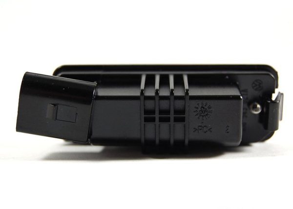 VW NEW GENUINE GOLF EOS POLO PHAETON LICENCE NUMBER PLATE LIGHT 3D0943021A - Image 2