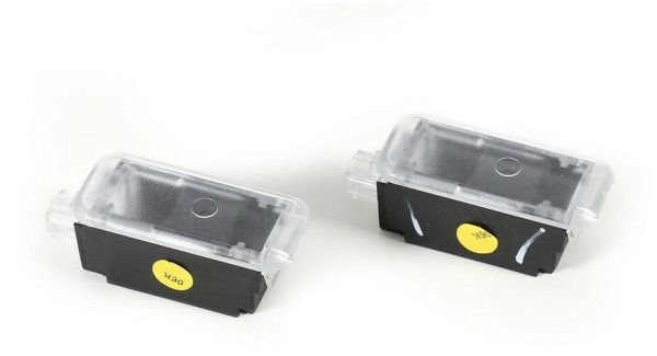 NEW GENUINE AUDI RS SPORT FRONT DOOR ENTRY LED PUDDLE LIGHT LOGO PAIR SET 2PCS 4S0947409+4S0947410