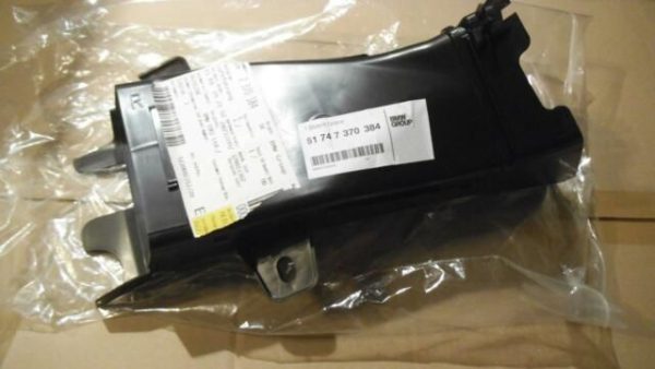 BMW NEW GENUINE 6' F06 GRAN COUPE FRONT BUMPER BRAKE AIR DUCT SET LEFT RIGHT 51747370384+51747370383 - Image 2