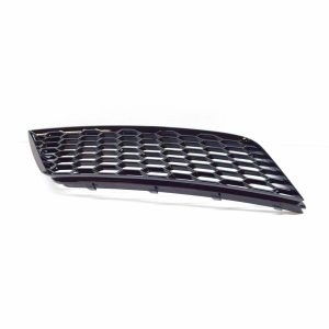 NEW GENUINE AUDI RS3 15-17 FRONT BUMPER LOWER RIGHT O/S AIR VENT GRILL BLACK 8V4807682BT94
