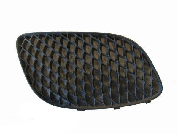 NEW GENUINE MERCEDES A CLASS W117 FRONT BUMPER SIDE GRILL RIGHT O/S A1778852800