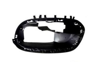 NEW GENUINE MERCEDES BENZ GLA X156 FRONT GRILLE HOLDER RIGHT O/S A1568854701