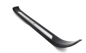 NEW GENUINE BMW 5 SERIES E39 FRONT DOOR SILL COVER BLACK LEFT N/S 51478159933