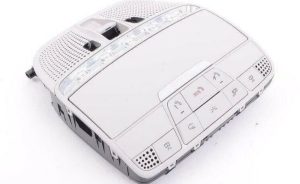 NEW GENUINE MERCEDES-BENZ C W205 ROOF MOUNTED MAP LAMP ASSEMBLY A00090090067H52