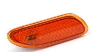 NEW GENUINE MERCEDES CLK C209 TURN SIGNAL DIRECTION INDICATOR RIGHT O/S A2098200221
