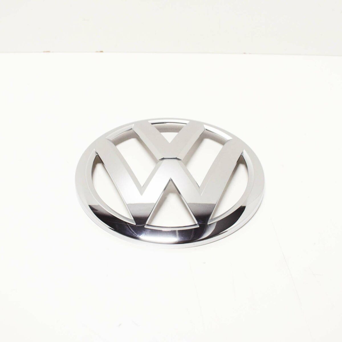 NEW GENUINE Volkswagen TRANSPORTER T5 Bonnet Badge Emblem 7E0853601G2ZZ
