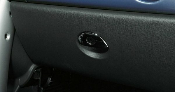 NEW GENUINE MINI R50 R52 R53 LOCKABLE GLOVE BOX PANTHER BLACK RHD 51166959972 - Image 2