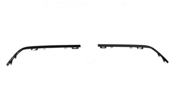NEW GENUINE MERCEDES MB C W205 C63 AMG REAR BUMPER TRIM STRIP GLOSS BLACK SET