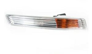 NEW GENUINE VOLKSWAGEN BEETLE CABRIO FRONT RIGHT SIDE TURN SIGNAL 1C0953042Q