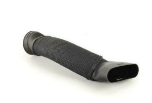 NEW GENUINE MERCEDES-BENZ C W203 AIR INTAKE HOSE INLET DUCT RIGHT A2720900282