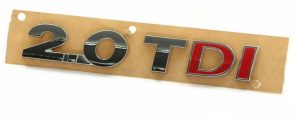 NEW GENUINE VOLKSWAGEN VW REAR TRUNK 2.0 TDI CHROME RED EMBLEM BADGE RIGHT O/S 5G9853675ACJZQ