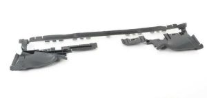 NEW GENUINE MERCEDES-BENZ C-CLASS W204 UPPER RADIATOR BAFFLE A2045050530