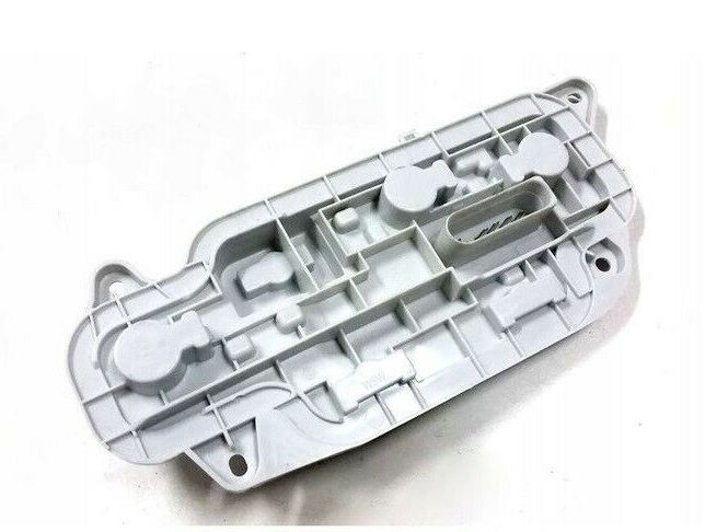 NEW GENUINE VOLKSWAGEN VW CADDY MK.3 REAR TAIL LIGHT LAMP CARRIER RIGHT O/S 2K1945258C