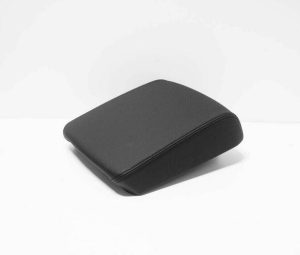 NEW GENUINE VW AMAROK 2010-2017 CENTRE CONSOLE ARMREST LID COVER 2H6863761AICE