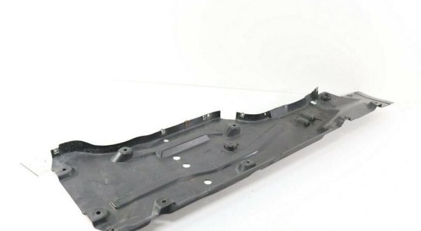NEW GENUINE MERCEDES-BENZ ML W166 UNDER BODY COVER TRIM RIGHT A1666808507