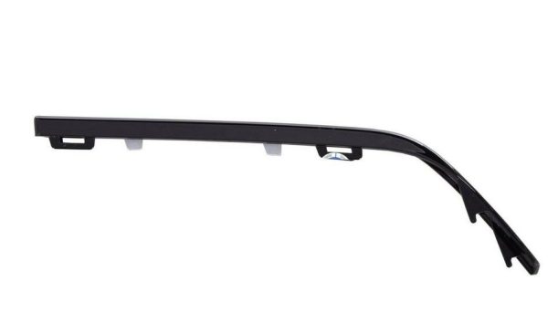 NEW GENUINE MERCEDES MB C W205 C63 AMG REAR BUMPER TRIM STRIP BLACK LEFT N/S A2058852921
