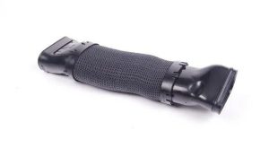 NEW GENUINE MERCEDES BENZ E CLASS E320 W211 AIR INTAKE PIPE LEFT N/S A6420944997