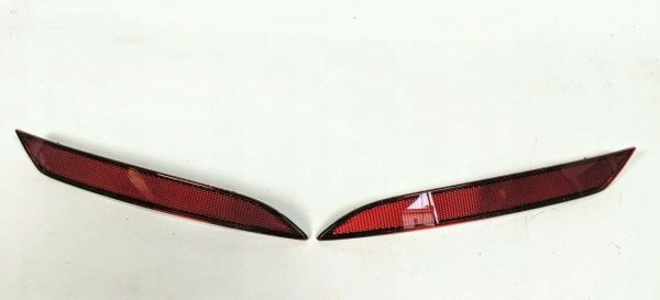 NEW GENUINE VW GOLF MK7 2017 - 2019 REAR BUMPER REFLECTOR PAIR SET N/S + O/S