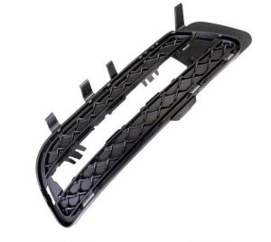 NEW GENUINE MERCEDES BENZ E CLASS W212 FRONT BUMPER LOWER GRILL RIGHT O/S A2128851623