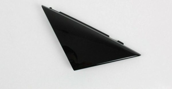 NEW GENUINE AUDI A1 FRONT DOOR CORNER TRIM COVER GLOSS BLACK RIGHT O/S 8X4837638E5FQ