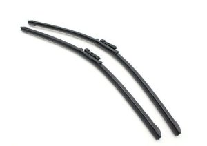 NEW GENUINE AUDI Q7 07-16 FRONT WINDOW AERODYNAMIC WIPER BLADES RHD 4L2998002