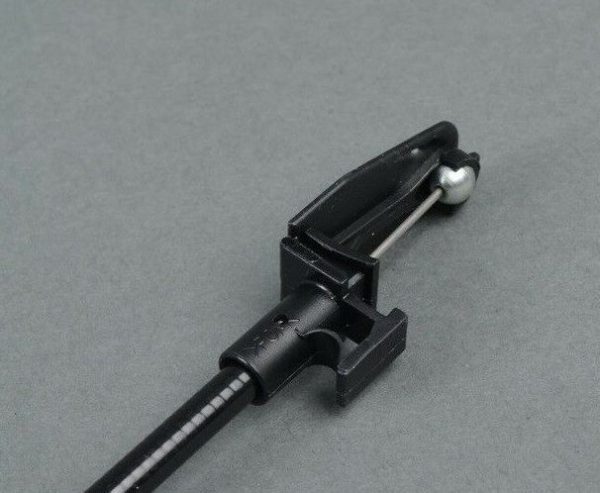NEW GENUINE AUDI A6 2005-2011 BLACK BONNET RELEASE CABLE RHD 4F2823531B - Image 2