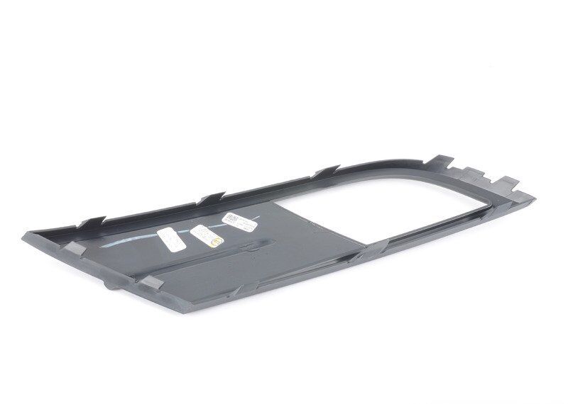 NEW GENUINE VOLKSWAGEN JETTA (15-16) FRONT BUMPER FOG LIGHT GRILL RIGHT O/S 5C6853666E9B9 - Image 2