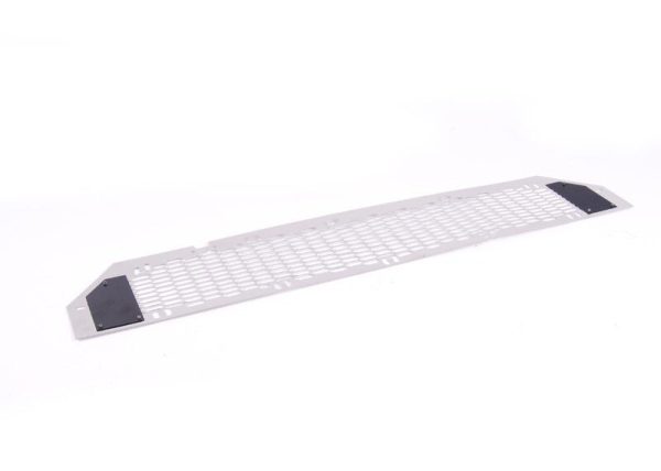 MINI NEW GENUINE R50 3 DOOR COOPER TILL 2004/07 FRONT BUMPER LOWER GRILLE CHROME 51116800138 - Image 5