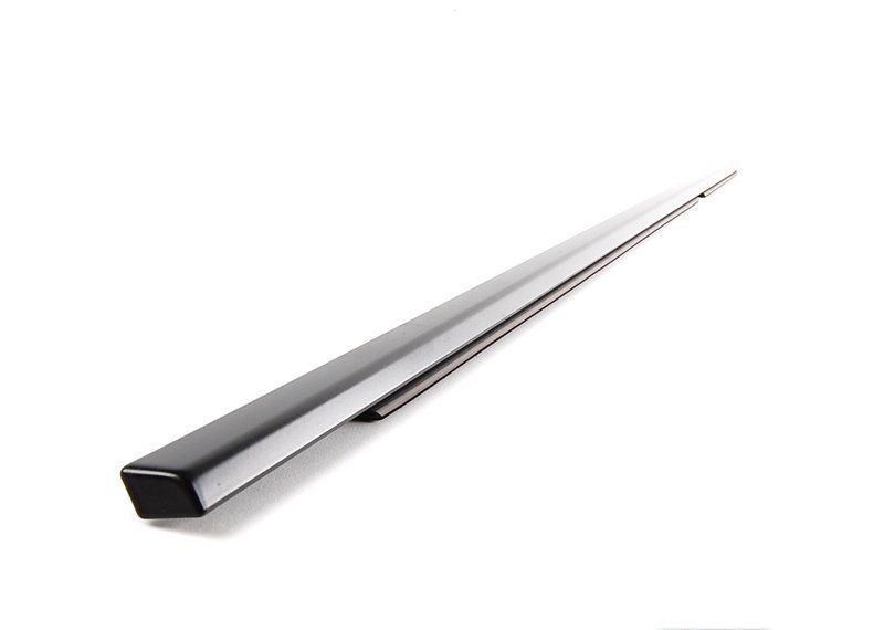 BMW NEW GENUINE E60 REAR DOOR EXTERIOR CHANNEL COVER BLACK SHADOW LINE RIGHT 51227135164 - Image 5