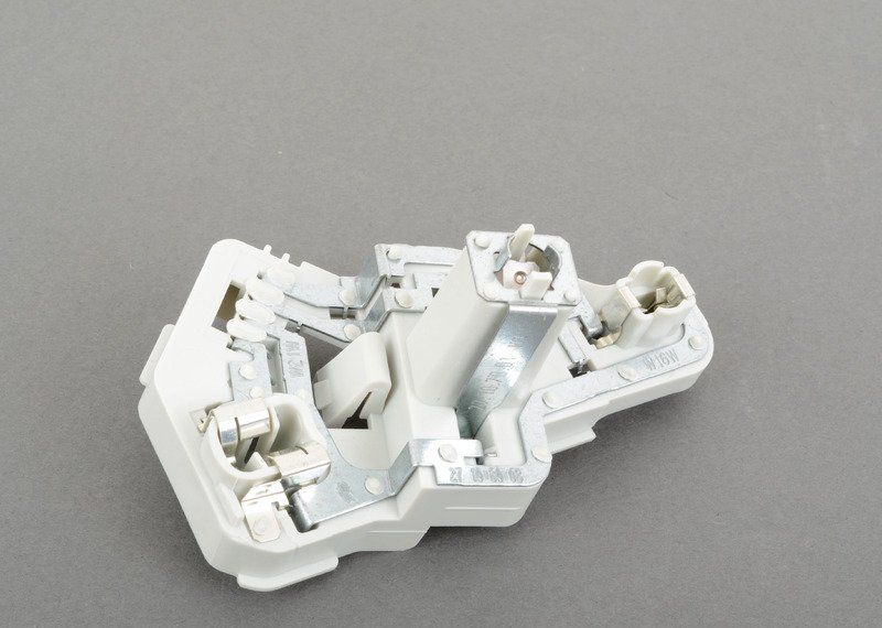 NEW GENUINE VW CC 09-12 INNER TAIL LIGHT BULB CARRIER HOLDER RIGHT 3C8945258A