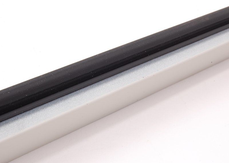 NEW GENUINE BMW 5 SERIES E34 M-TECHNIC FRONT LEFT N/S DOOR LOWER TRIM MOLDING 51212230373 - Image 7