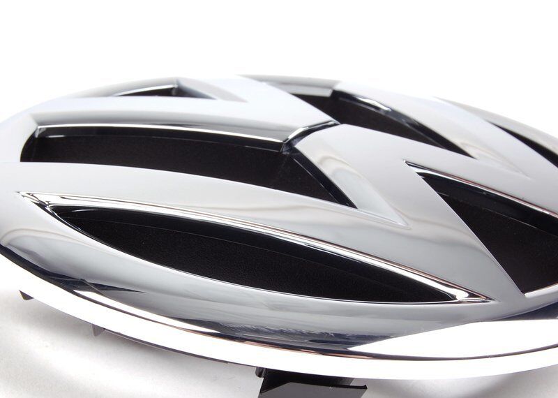 NEW GENUINE VW GOLF 6 FRONT CENTER GRILL BADGE CHROME 5K0853601FULM - Image 5