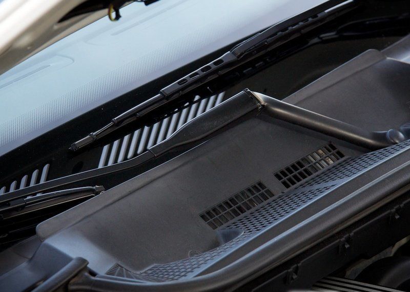 BMW NEW GENUINE 3 E36 COUPE CONVERTIBLE FRONT COWL GRILLE RAIN TRAY COVER LHD 51711977677 - Image 4