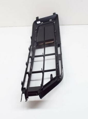NEW GENUINE AUDI A8 S8 2014-2016 FRONT BUMPER GRILL BLACK LEFT N/S 4H0807679RT94 - Image 2