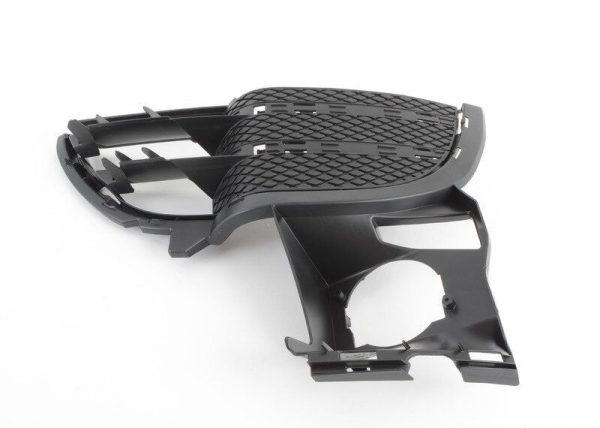 NEW GENUINE PORSCHE CAYENNE 2011-2018 FRONT BUMPER LOWER GRILL LEFT N/S - Image 3