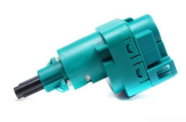 NEW GENUINE VOLKSWAGEN AUDI BRAKE LIGHT SWITCH BRAKING SYSTEM REPLACEMENT 1C0945511ARDW - Image 4