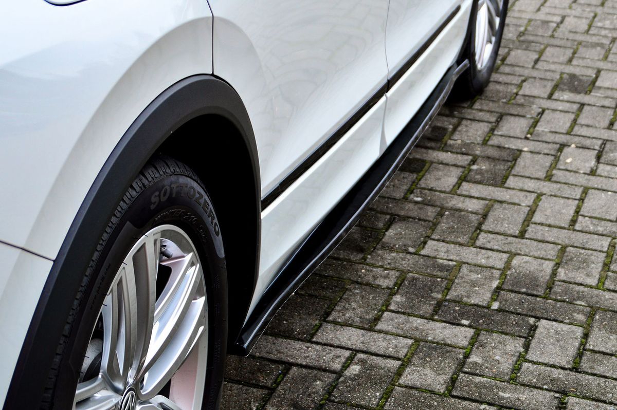 Performance Side skirts addons / Blades / diffusers / sill covers For VW Tiguan 2 AD1 2021-2024 - Image 2