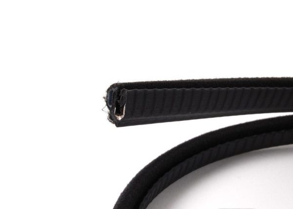 NEW GENUINE BMW 3 SERIES E30 SUNROOF RUBBER 930MM SEALING GASKET 54128106928 - Image 3