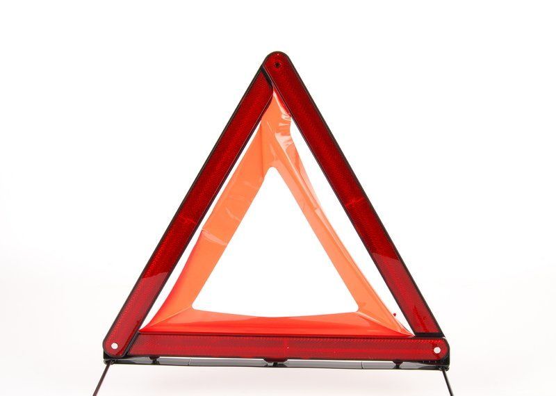 NEW GENUINE VW AMAROK BEETLE GOLF JETTA PASSAT POLO TOUAREG WARNING TRIANGLE 8K0860251