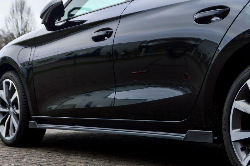 Performance Side skirts addons / Blades / diffusers / sill covers with Wing For Seat Leon KL 5.door and ST 2020+ - Image 3