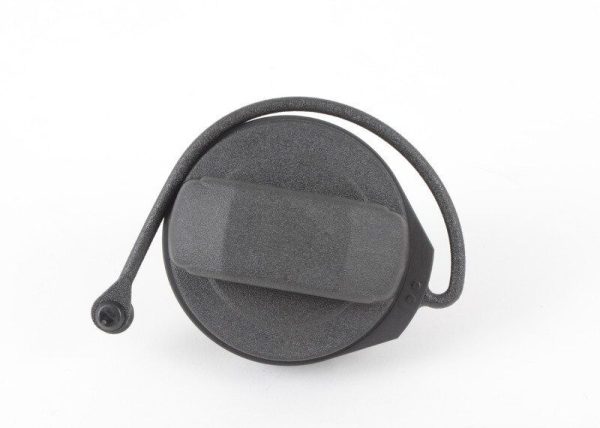 NEW GENUINE PORSCHE CAYENNE FUEL TANK LID CAP WITH RETAINING STRAP 95520124113 - Image 3