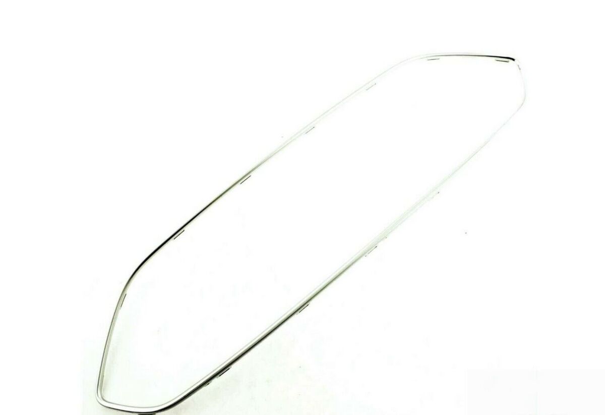 NEW GENUINE FORD B-MAX 2012- FRONT BUMPER CENTER GRILLE CHROME SURROUND FRAME 1835982 - Image 3