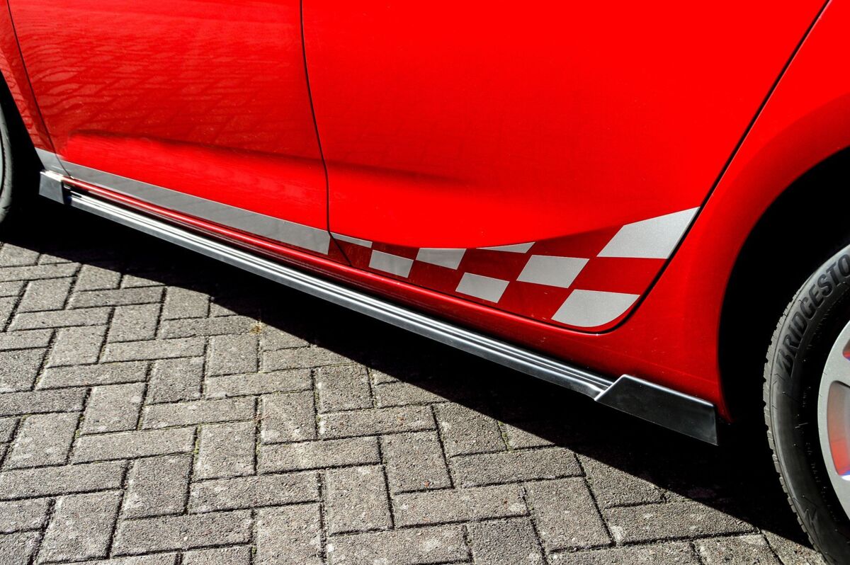 Performance Side skirts addons / Blades / diffusers / sill covers with Wing For Hyundai I30 N-Line 2021+ - Image 2