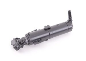 BMW X3 F25 10-14 NEW FRONT BUMPER HEADLIGHT WASHER SPRAY NOZZLE 61667488733