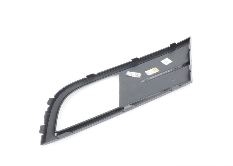 NEW GENUINE VOLKSWAGEN JETTA (15-16) FRONT BUMPER FOG LIGHT GRILL LEFT N/S 5C6853665E9B9 - Image 2