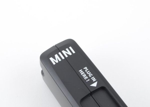 NEW GENUINE MINI R52 R56 R60 TRAVEL AND CONTROL SYSTEM BASE CARRIER 51952354325 - Image 4