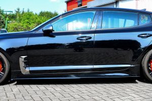 Black Gloss Performance Side skirts addons / Blades / diffusers / sill covers For Kia Stinger CK 2017-2023