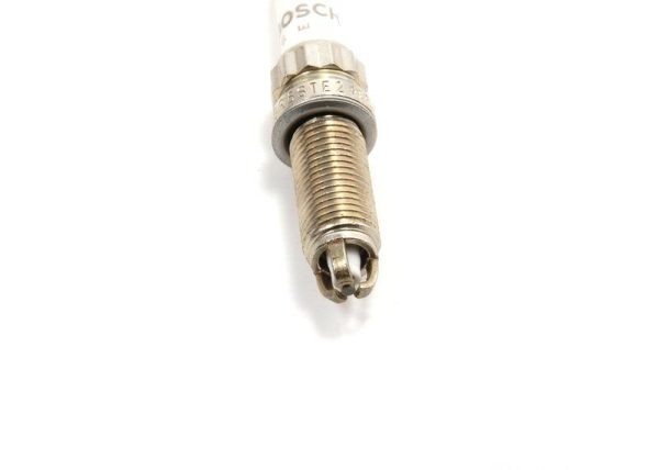 FOR NEW GENUINE BMW 6 CYLINDER 3.0L PETROL ENGINE IGNITION SPARK PLUG 1 PCS - Image 2