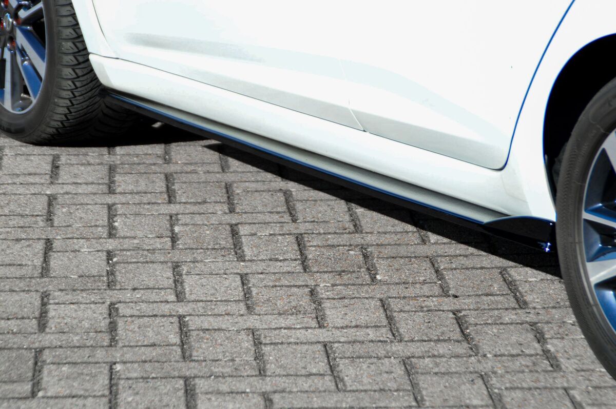 Performance Side skirts addons / Blades / diffusers / sill covers with Wing For Nissan Micra 5 K14 2017-2022 - Image 3